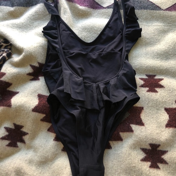 Aerie black swimsuit - Picture 2 of 6